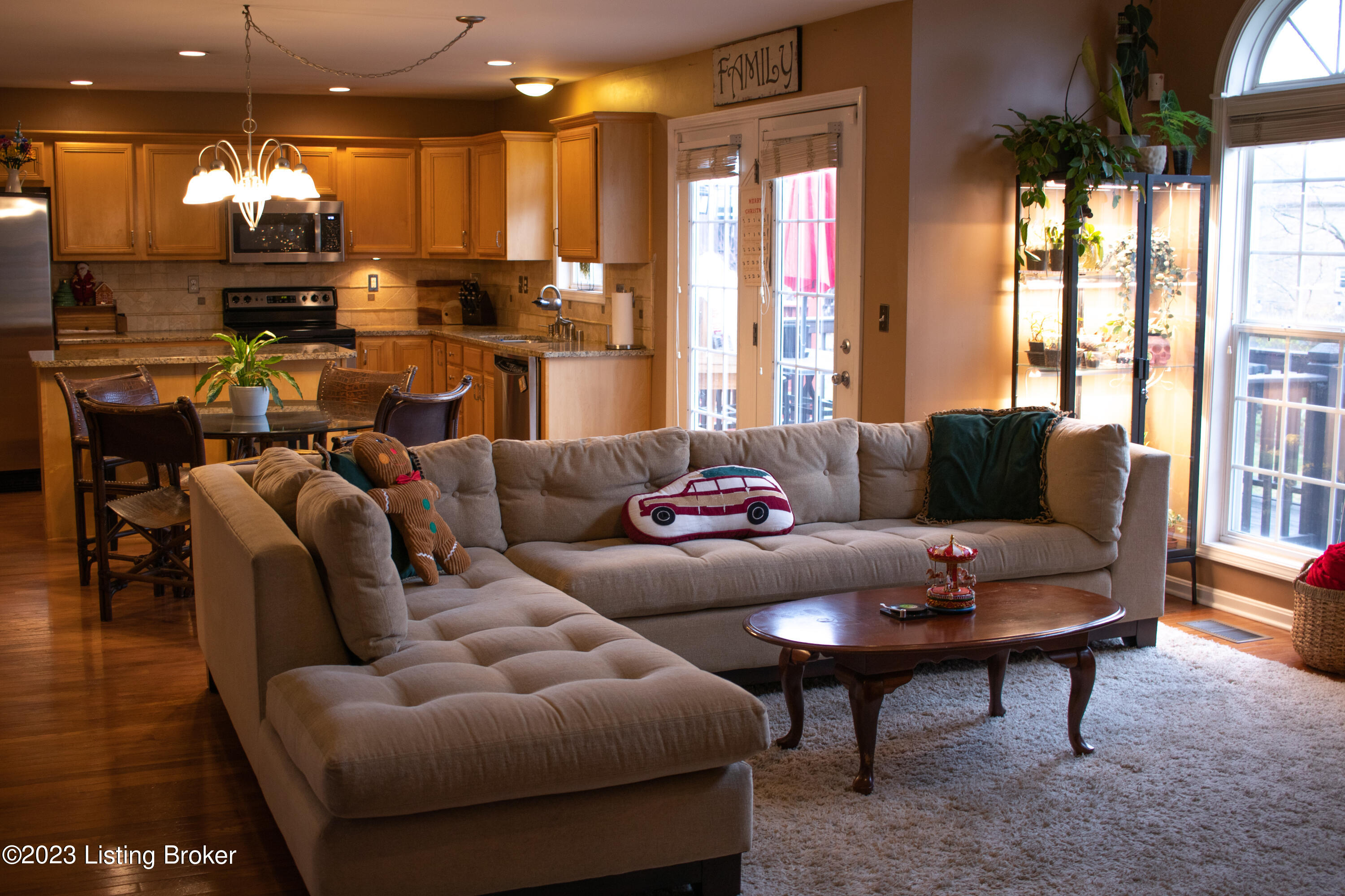 1211 Williams Ridge Road Louisville, KY 40243 - Photo 27 of 47 IMG_7488