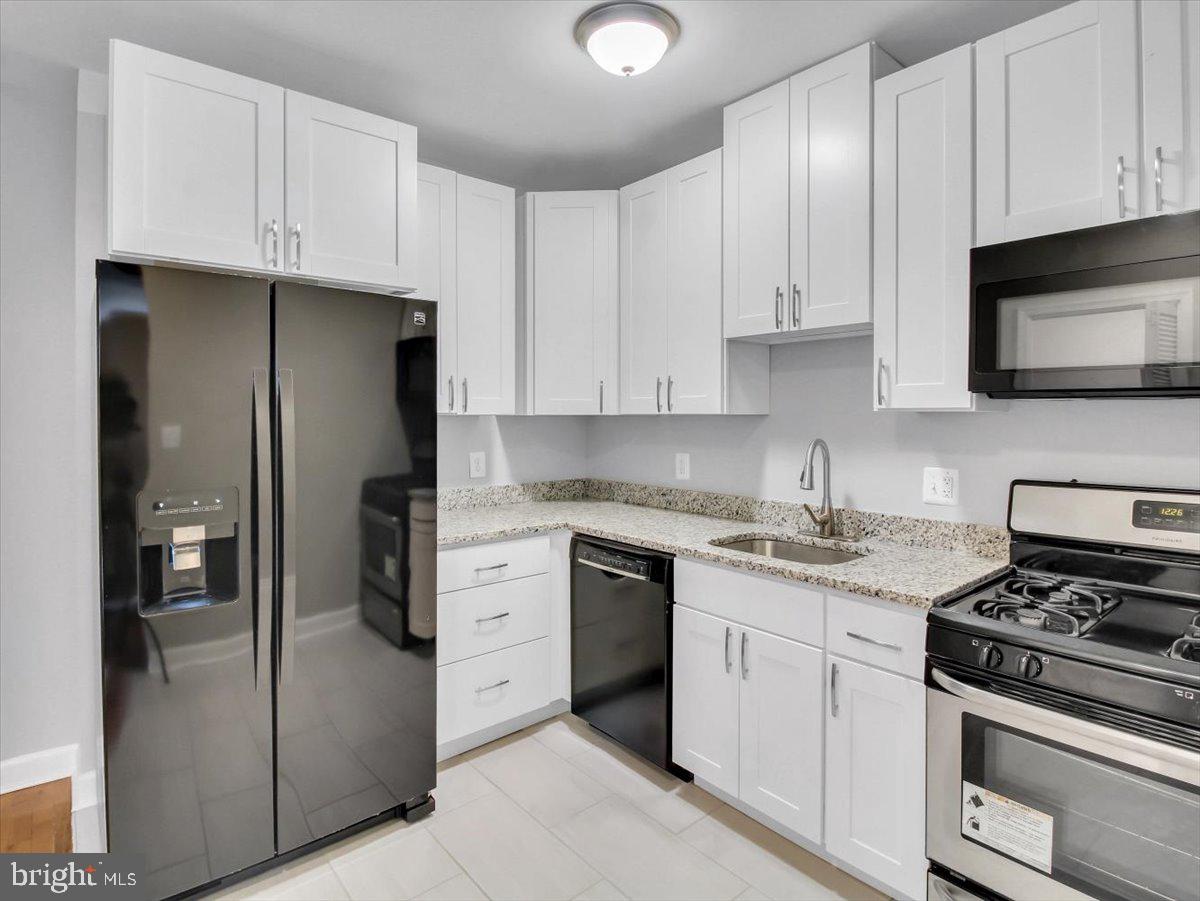 27 Bates Street Northwest Washington, DC 20001 - Photo 13 of 35 Kitchen