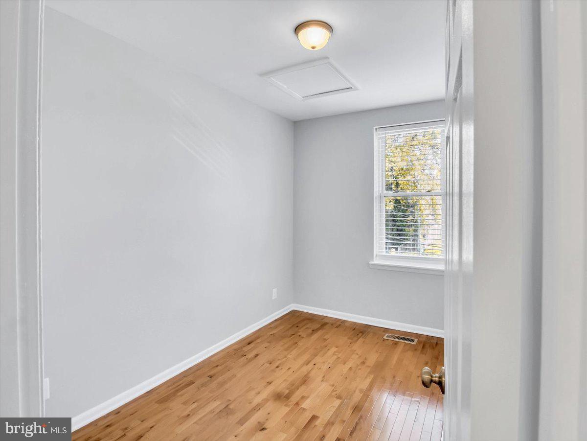 27 Bates Street Northwest Washington, DC 20001 - Photo 26 of 35