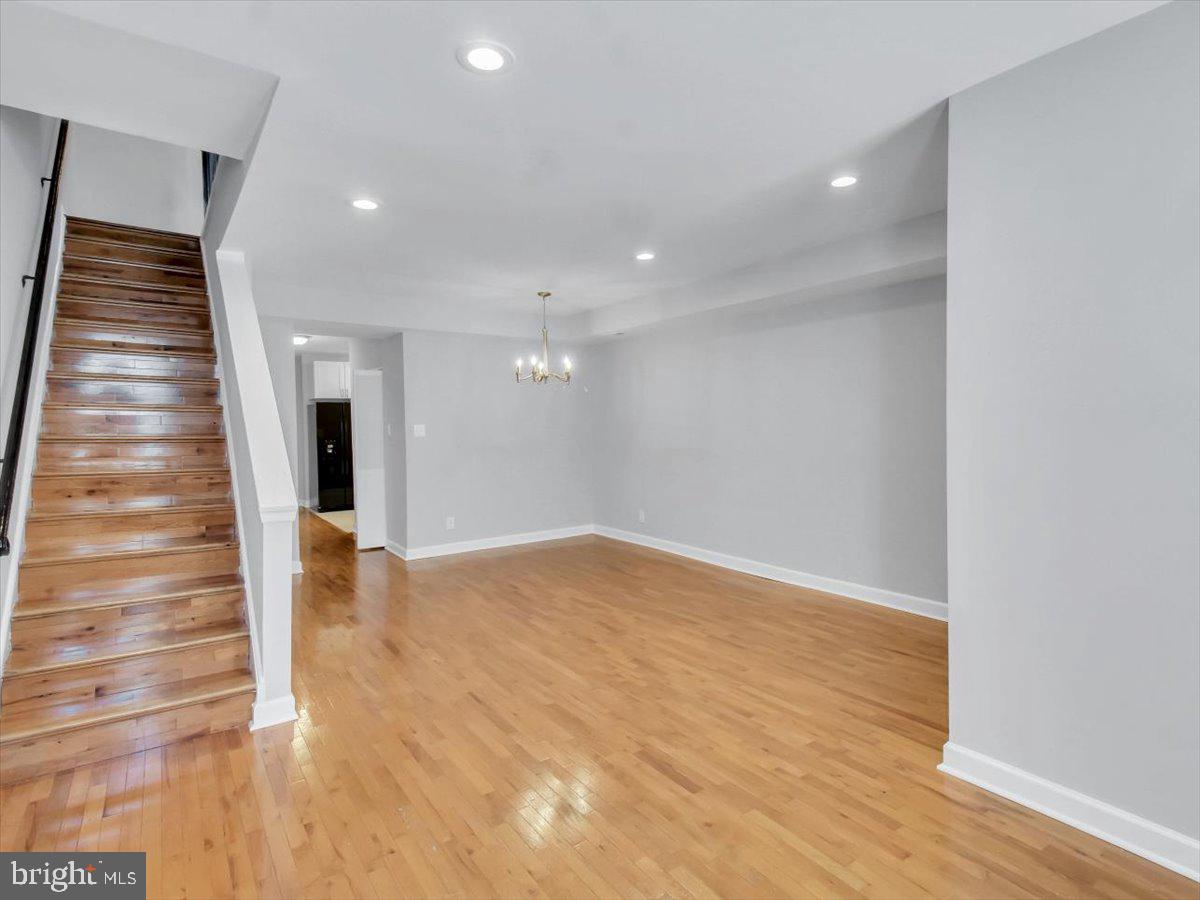 27 Bates Street Northwest Washington, DC 20001 - Photo 7 of 35 Living and Dining