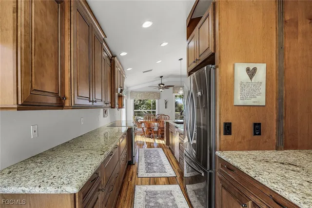 $359,900 | 2656 Astwood Court, Cape Coral, FL 33991