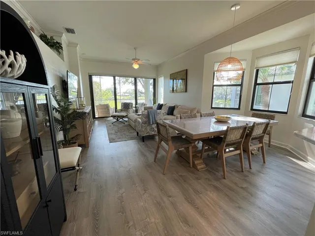 $8,000 | 2377 Ravenna Boulevard, Unit 202, Naples, FL 34109