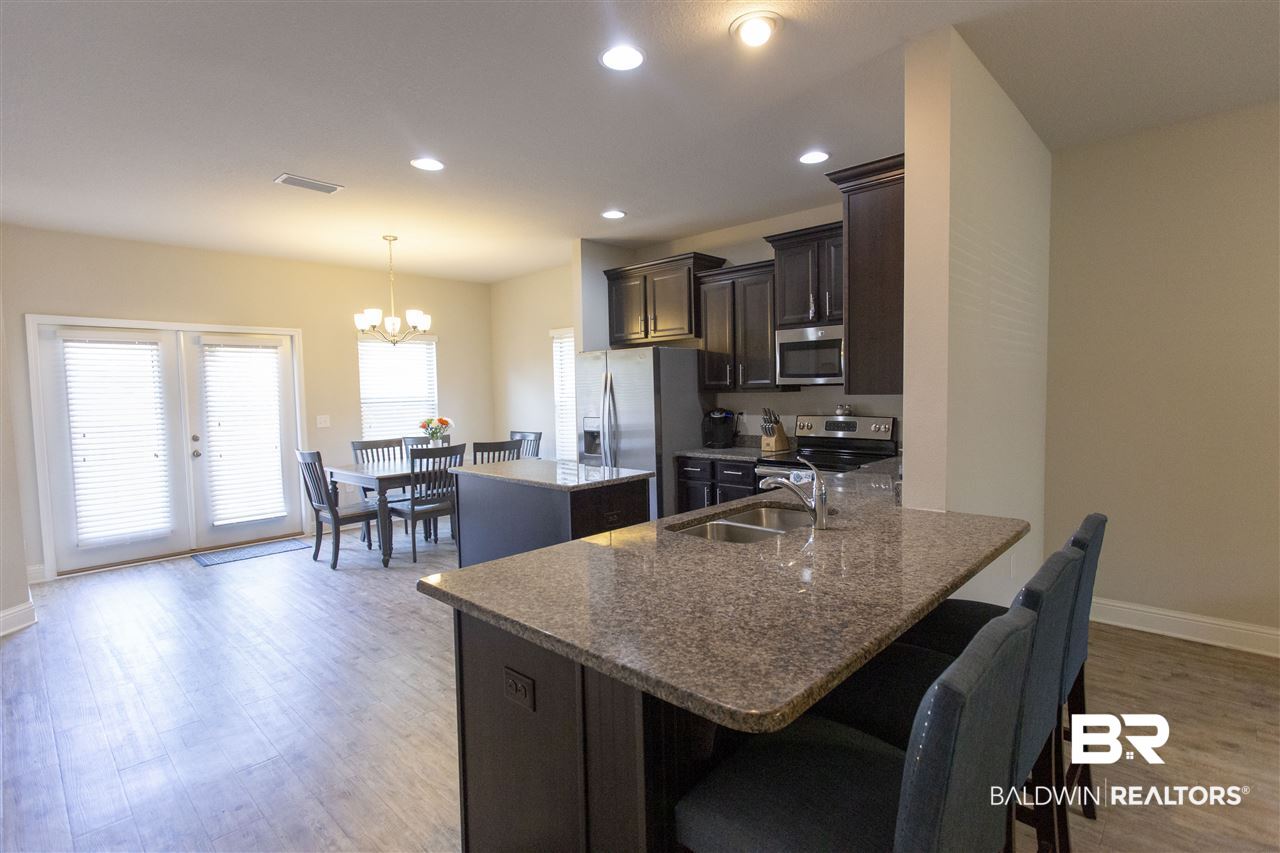 7637 Kari Lane Daphne, AL 36526 - Photo 11 of 28
