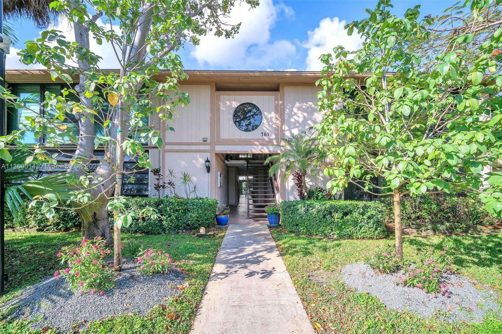 Ives Estates Miami, FL 33179 - Photo 2 of 21