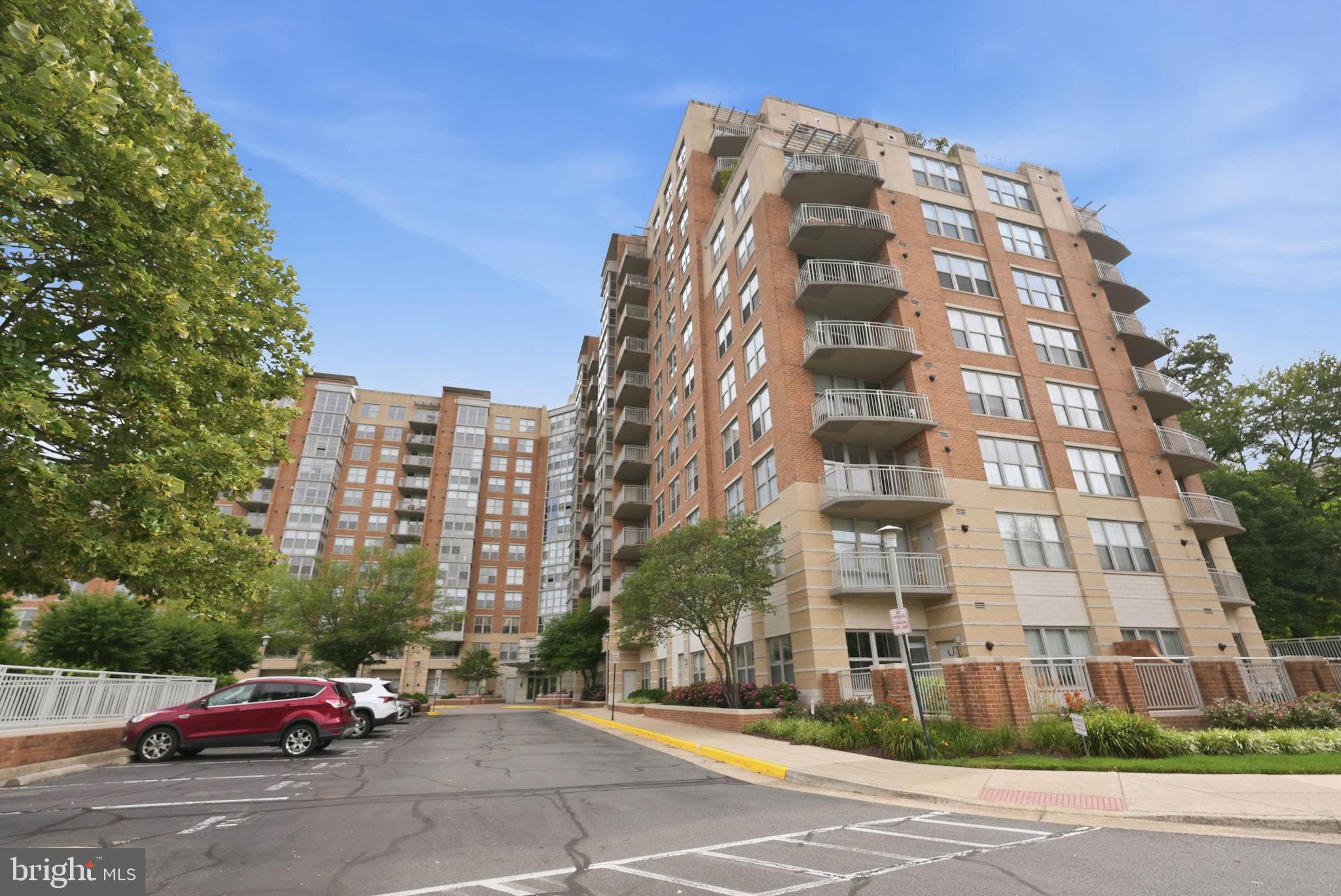 11800 Sunset Hills Road, Unit 914 Reston, VA 20190 - Photo 2 of 27