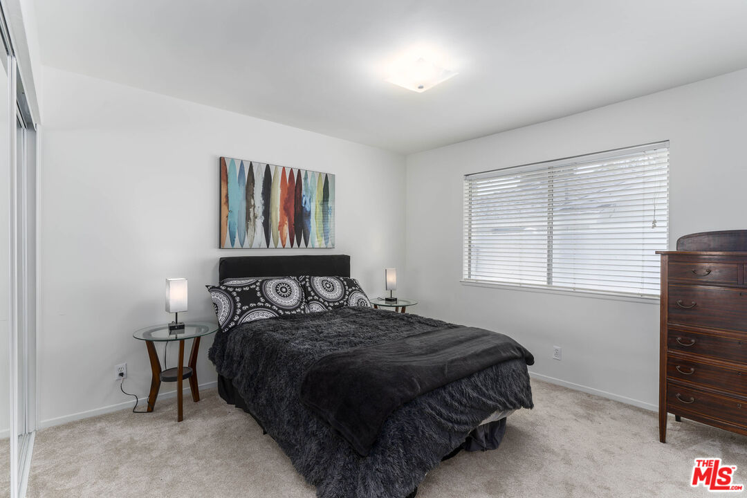 4139 Magna Carta Road Calabasas, CA 91302 - Photo 23 of 34