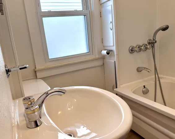 $209,800 | 15028 Sumner, Redford, MI 48239