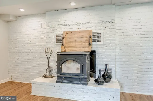 $3,100 | 24436 Lenah Road, Aldie, VA 20105