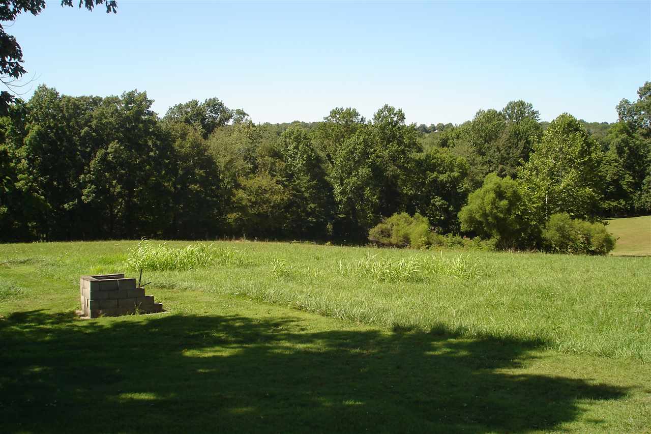 1217 North Cold Springs Road Bloomfield, IN 47424 - Photo 3 of 4