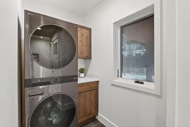 $1,795,000 | 19 Evergreen Lane, Newry, ME 04261