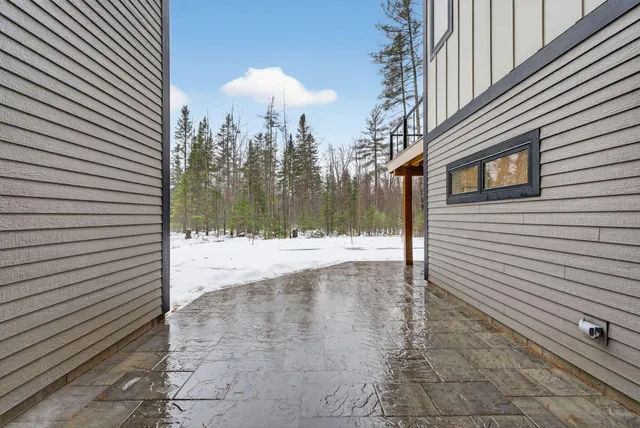 $1,795,000 | 19 Evergreen Lane, Newry, ME 04261