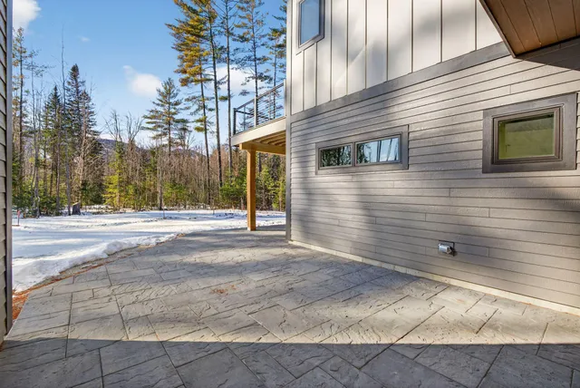 $1,795,000 | 19 Evergreen Lane, Newry, ME 04261