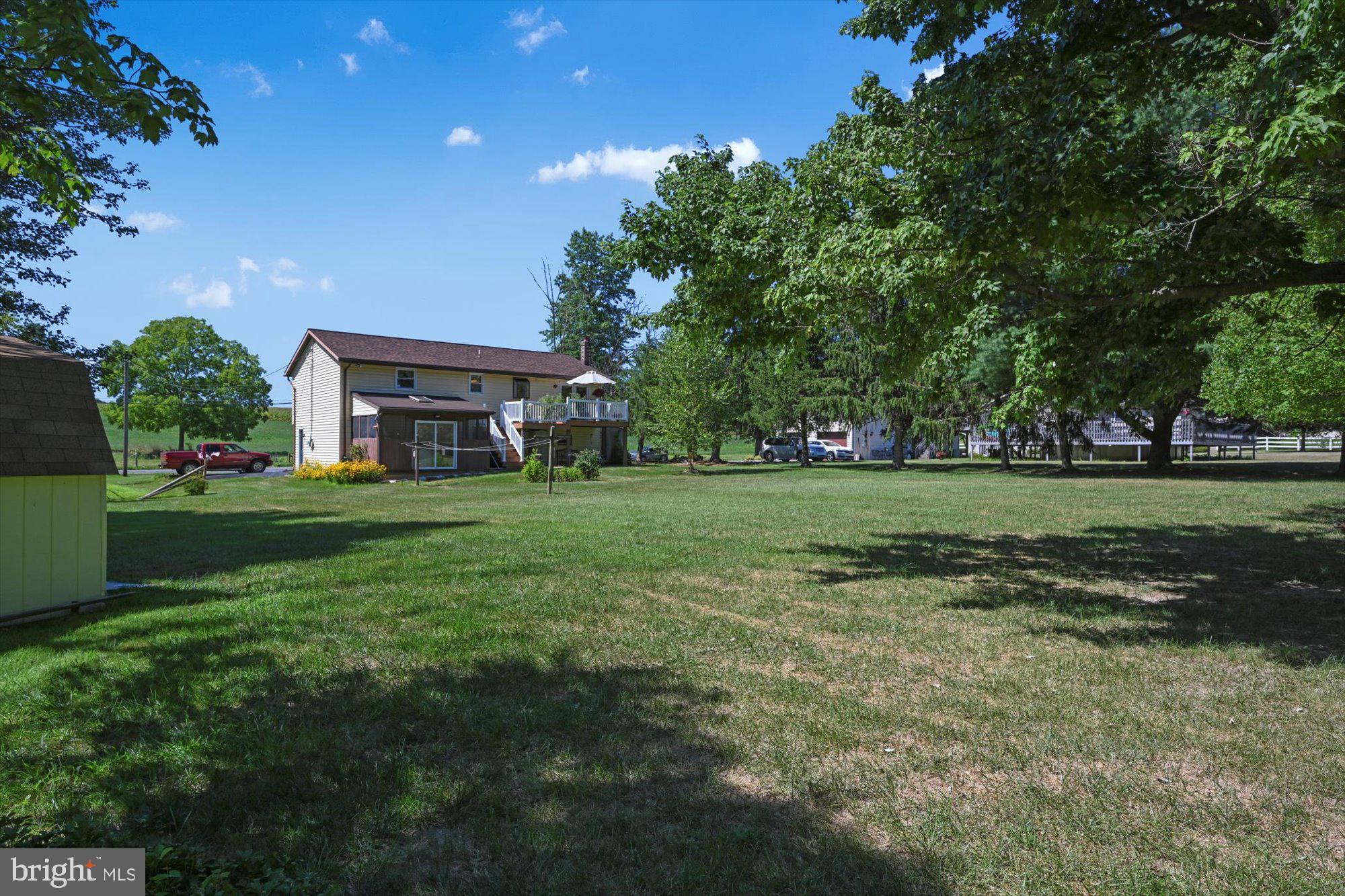 5309 Bossler Road Elizabethtown, PA 17022 - Photo 25 of 28 Yard