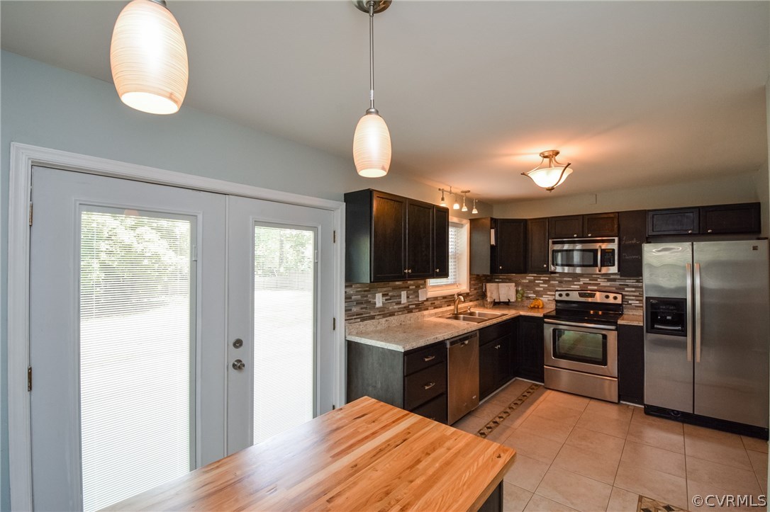 1517 Sandgate Road Midlothian, VA 23113 - Photo 10 of 40 Gallery Image 10