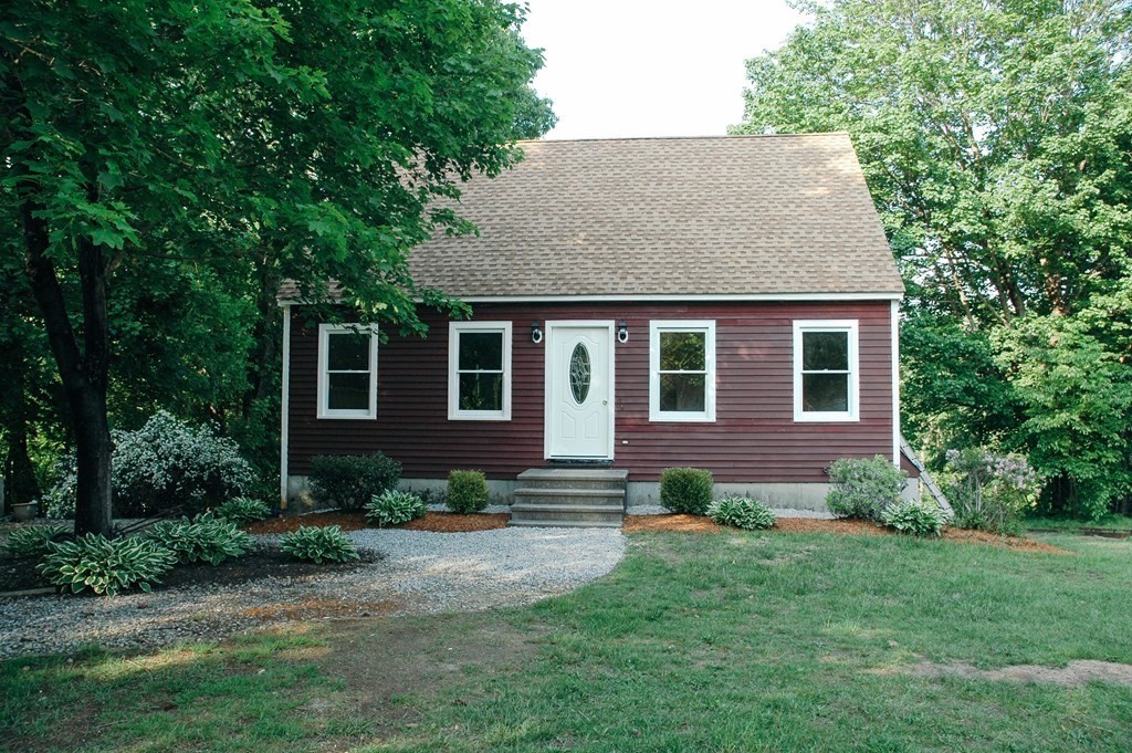 148 Southbridge Road Dudley, MA 01571 - Photo 1 of 15 Gallery Image 1