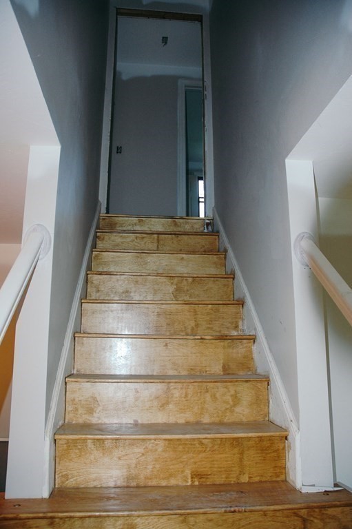 148 Southbridge Road Dudley, MA 01571 - Photo 6 of 15 Gallery Image 6