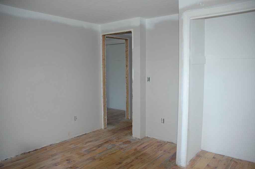 148 Southbridge Road Dudley, MA 01571 - Photo 8 of 15 Gallery Image 8