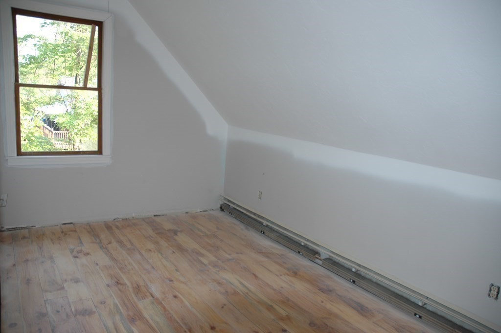 148 Southbridge Road Dudley, MA 01571 - Photo 10 of 15 Gallery Image 10