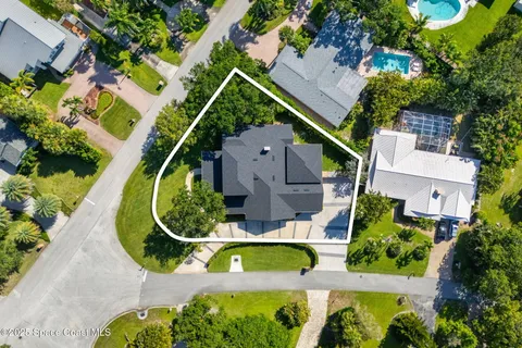$1,450,000 | 1306 Magnolia Drive, Indialantic, FL 32903