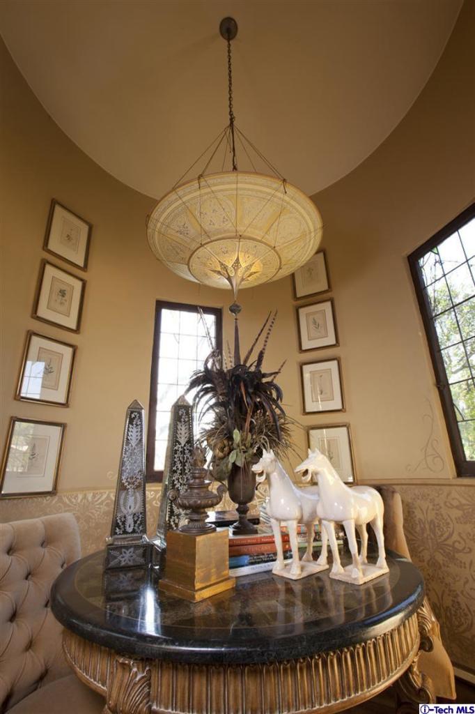 Undisclosed Address San Marino, CA 91108 - Photo 17 of 58 a view of a dining room with furniture