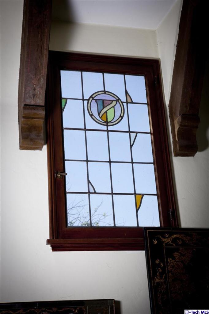 Undisclosed Address San Marino, CA 91108 - Photo 19 of 58 a view of staircase