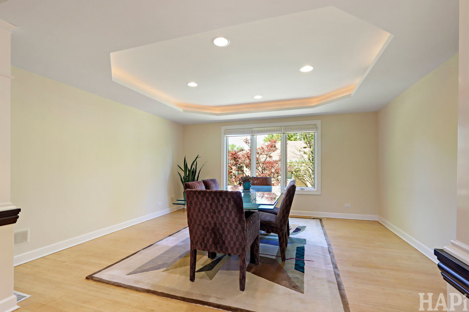 225 Spruce Road Northbrook, IL 60062 - Photo 7 of 40