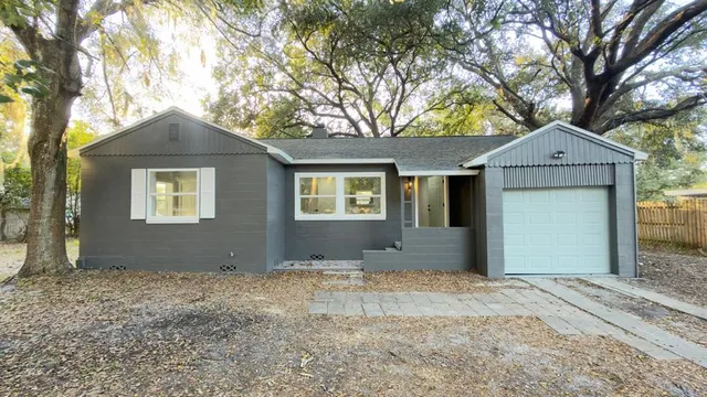 $290,000 | 2402 Stevens Avenue, Sanford, FL 32771