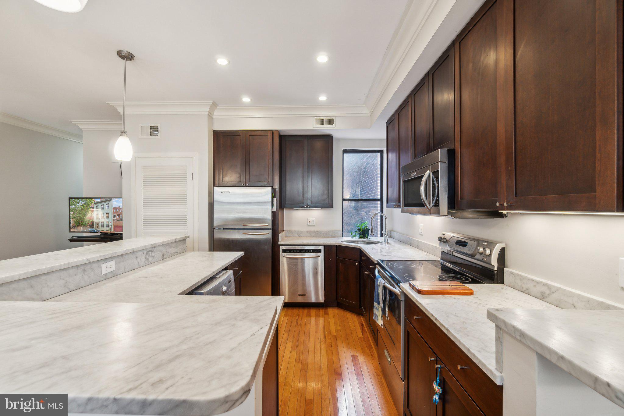 1620 Corcoran Street Northwest, Unit C Washington, DC 20009 - Photo 8 of 14