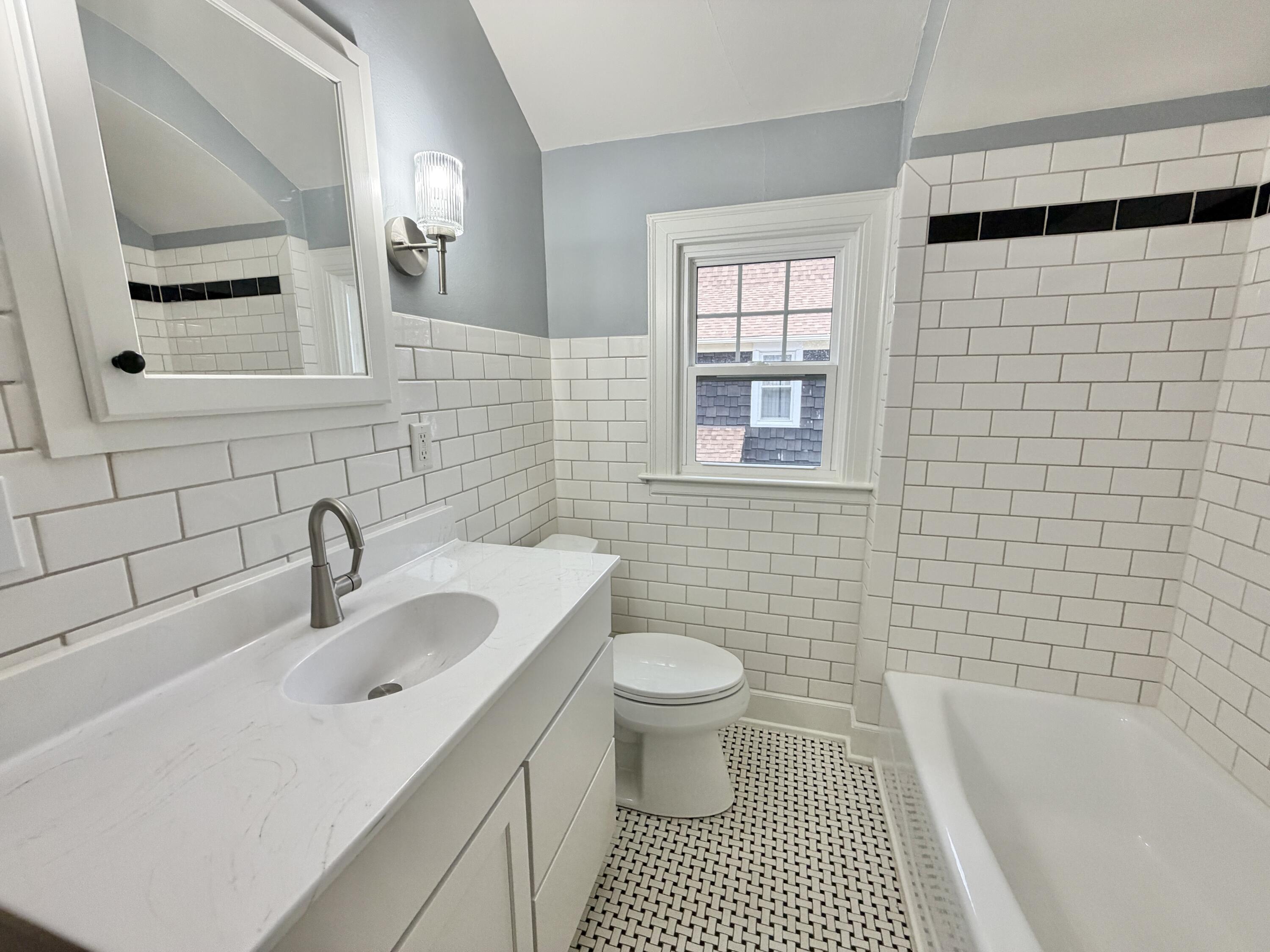 1221 Grace Street Janesville, WI 53545 - Photo 11 of 17 IMG_1593