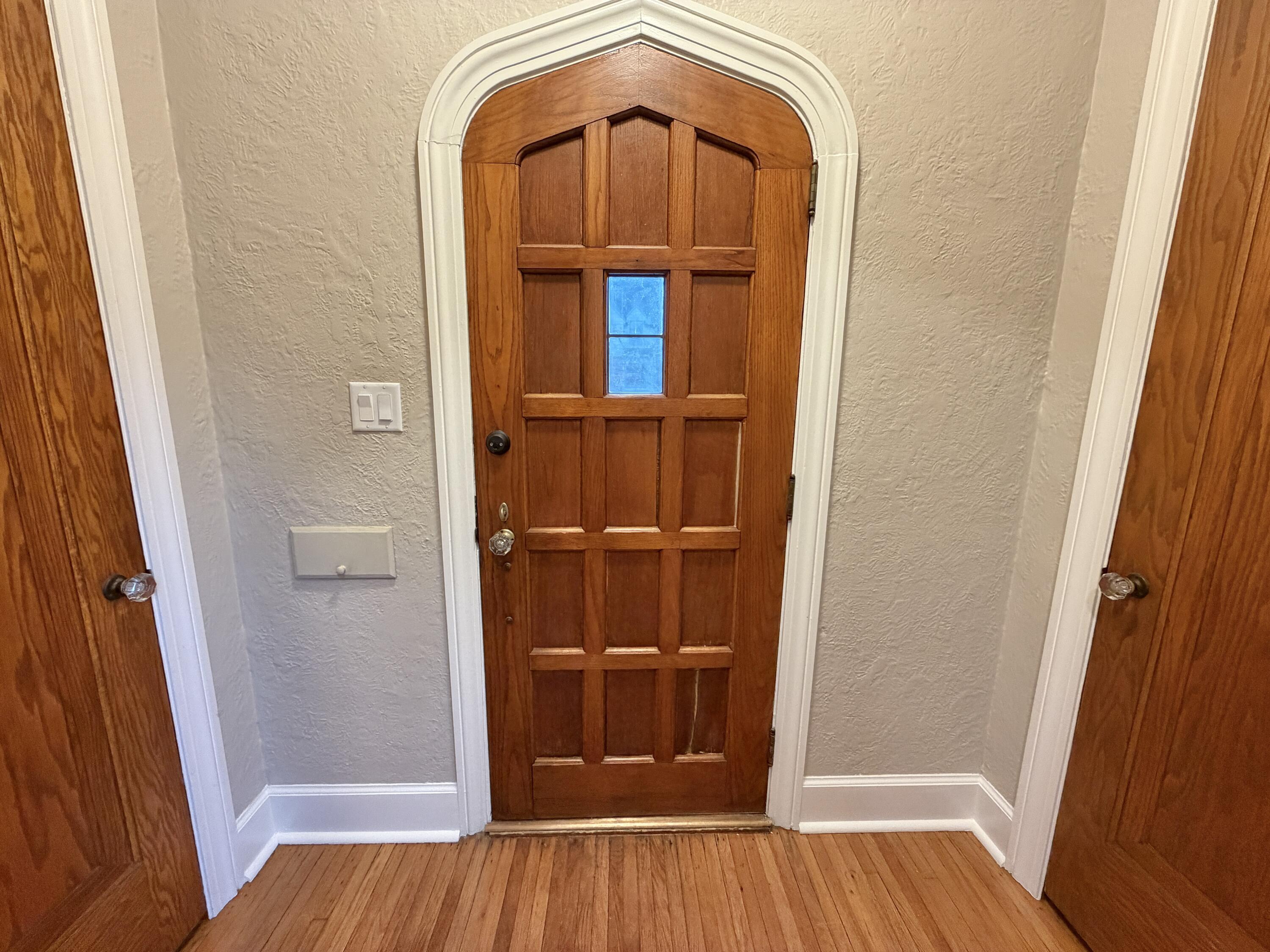 1221 Grace Street Janesville, WI 53545 - Photo 2 of 17 IMG_1594