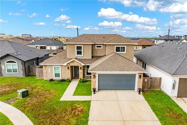 $405,000 | 6733 Stuyvesant Court, Corpus Christi, TX 78414