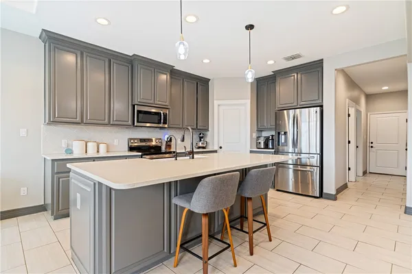 $405,000 | 6733 Stuyvesant Court, Corpus Christi, TX 78414