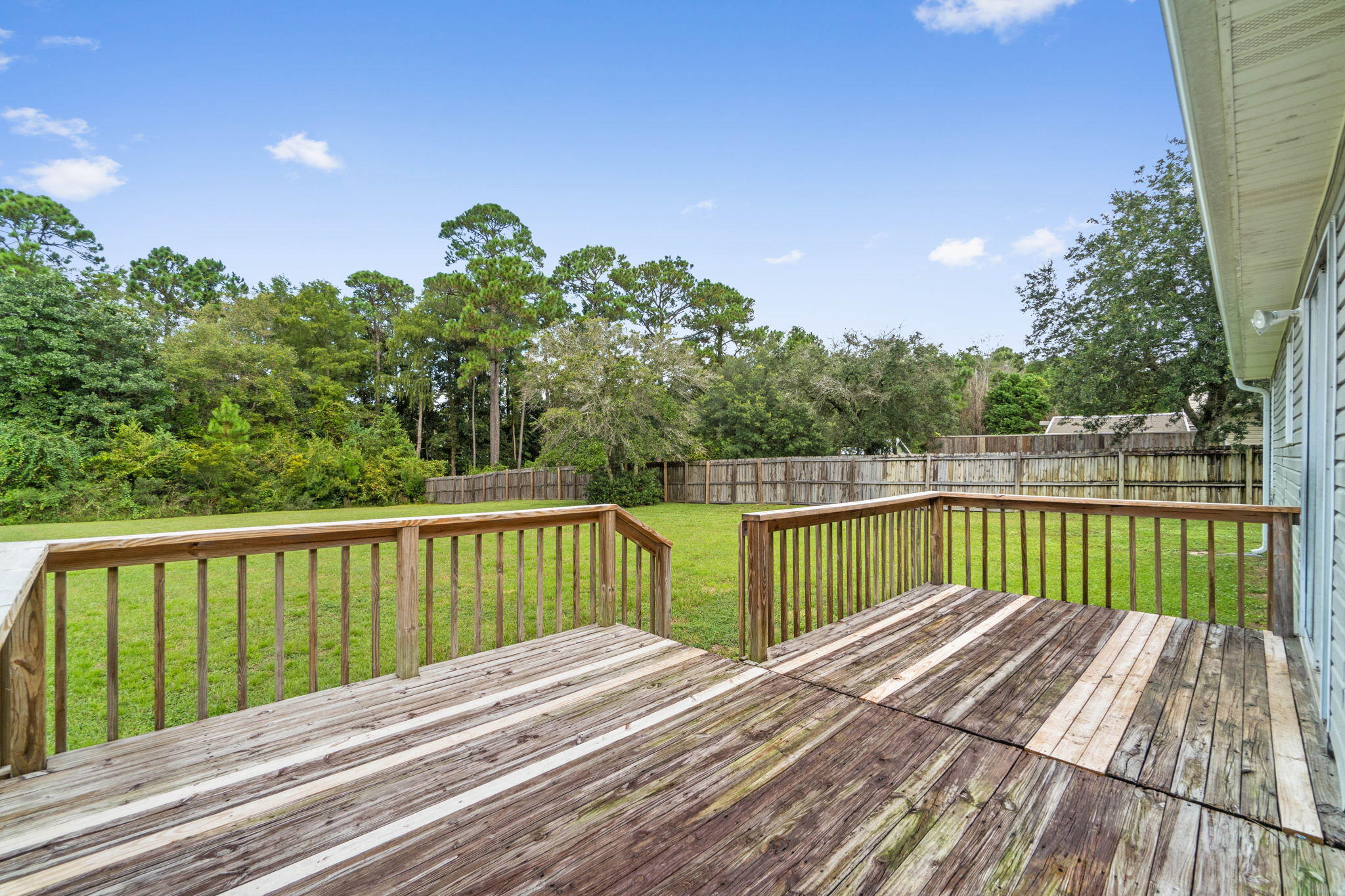 2519 Lincoln Road Navarre, FL 32566 - Photo 28 of 37 Deck