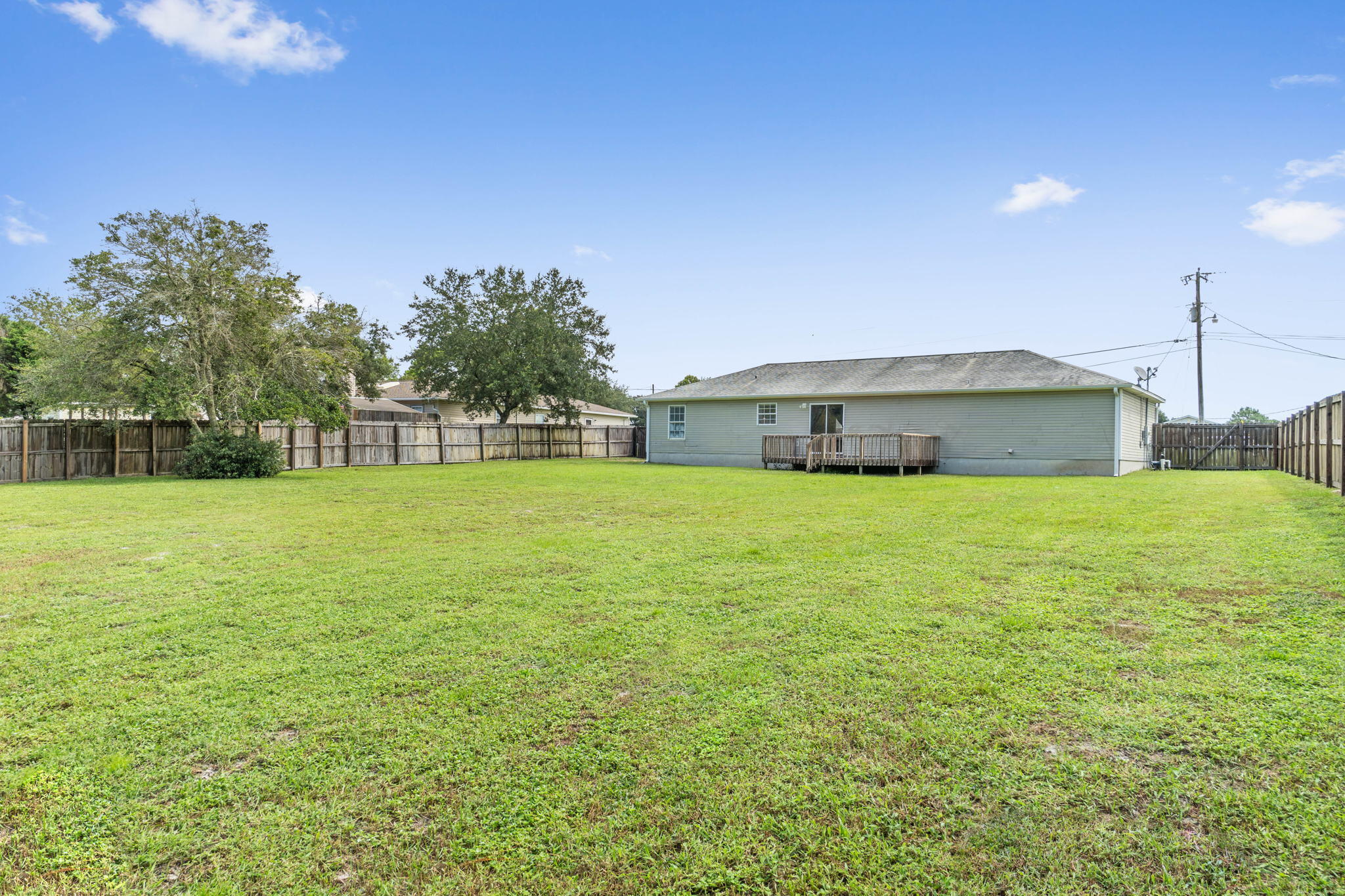 2519 Lincoln Road Navarre, FL 32566 - Photo 31 of 37 Backyard