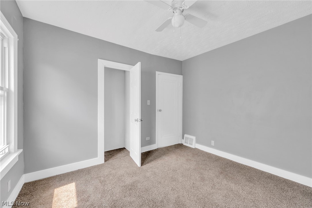 944 Paxton Road Cleveland, OH 44108 - Photo 9 of 50