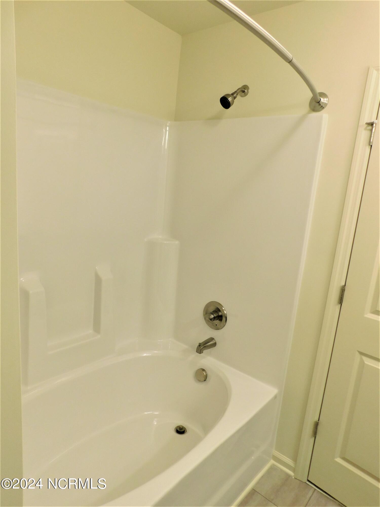 446 Sullivan Loop Road Midway Park, NC 28544 - Photo 14 of 20 Guest Bathroom