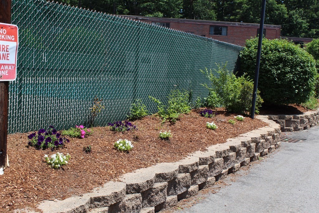 67 Nicholas Road, Unit D Framingham, MA 01701 - Photo 6 of 42