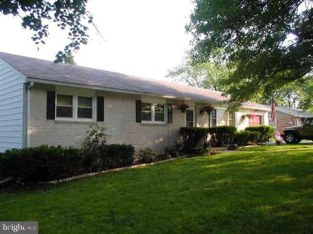 304 Valley Road Etters, PA 17319 - Photo 1 of 24 Gallery Image 1