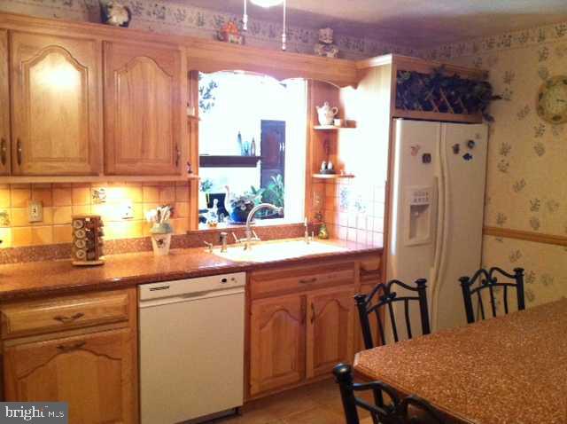 304 Valley Road Etters, PA 17319 - Photo 10 of 24 Gallery Image 10