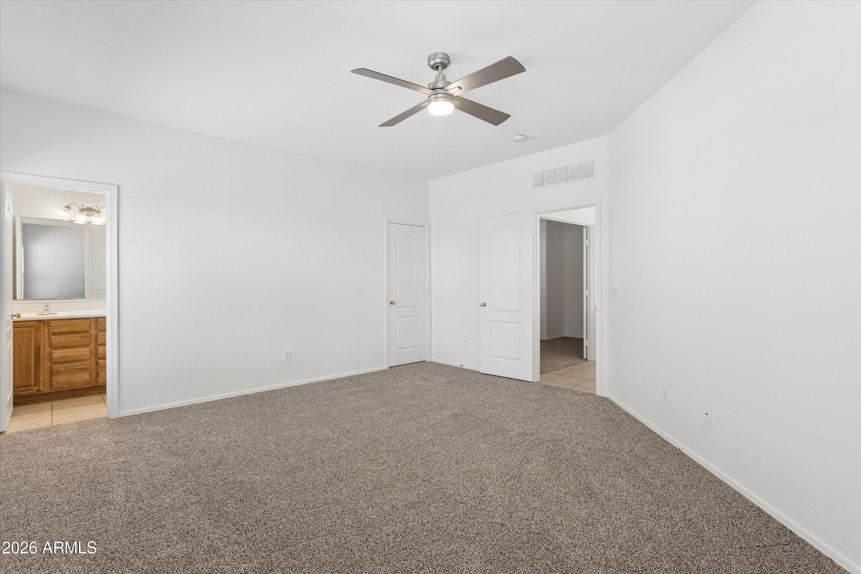 1114 East Pedro Road Phoenix, AZ 85042 - Photo 21 of 33