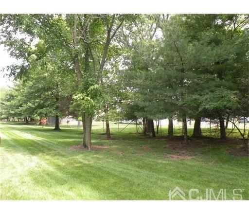 151 Nebula Road Piscataway, NJ 08854 - Photo 2 of 18 Backyard