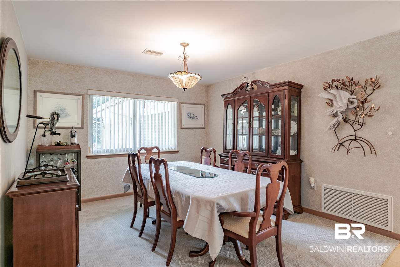 9225 Bay Point Drive Elberta, AL 36530 - Photo 16 of 50 Separate Dining Room