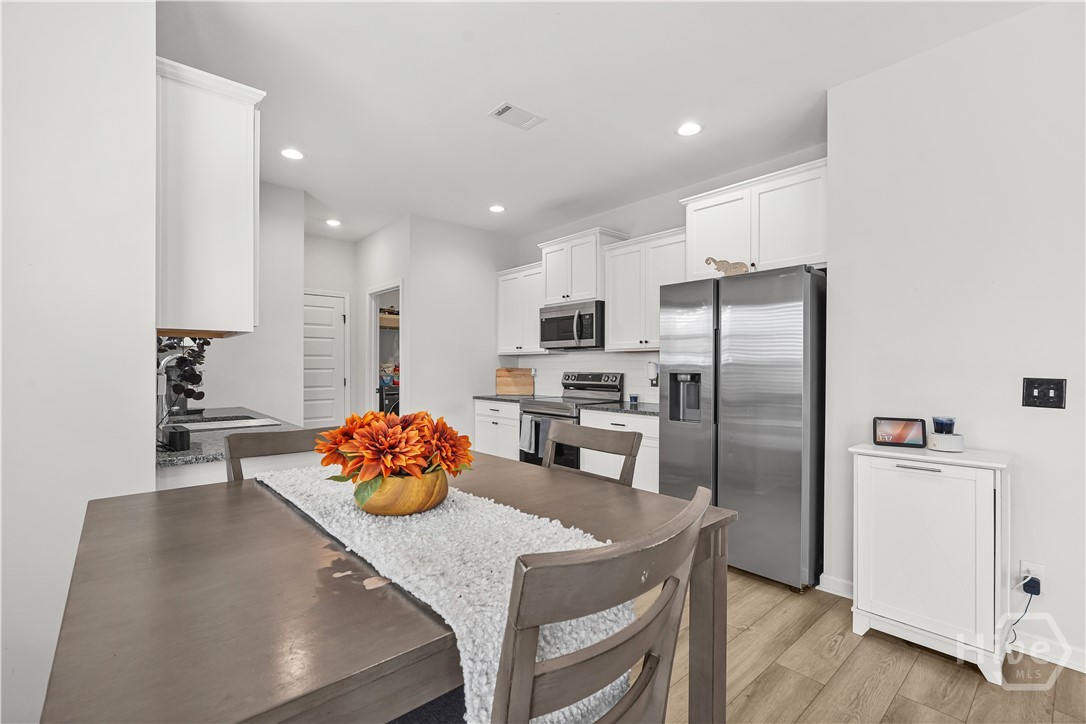 9475 Tibet Road Allenhurst, GA 31301 - Photo 11 of 30