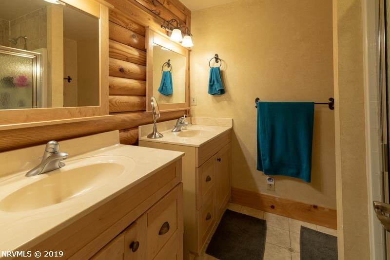7420 River Bluff Road Radford, VA 24141 - Photo 27 of 50 Gallery Image 27