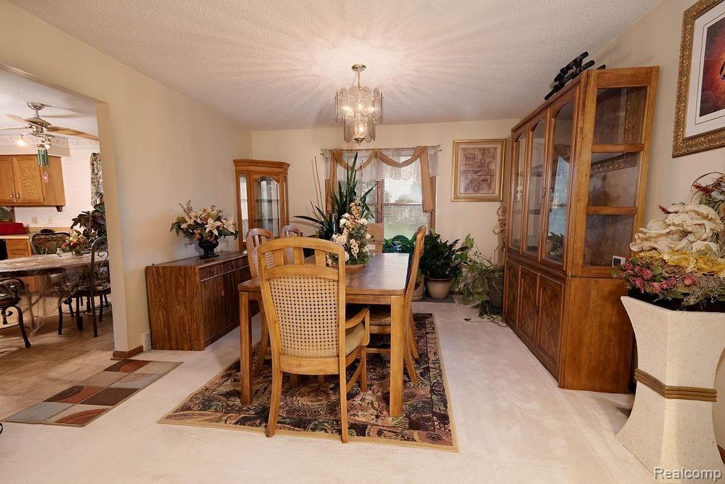 32909 West Road New Boston, MI 48164 - Photo 4 of 40 3.jpg