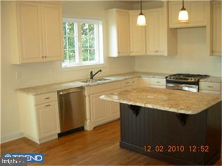 1244 Center Road Havertown, PA 19083 - Photo 8 of 14