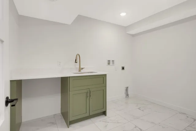 $3,500 | 15240 Kangaroo Street Northwest, Anoka, MN 55303