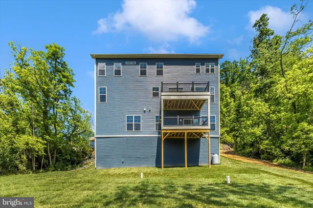 $995,000 | 30 Lakeridge Drive, New Market, MD 21774
