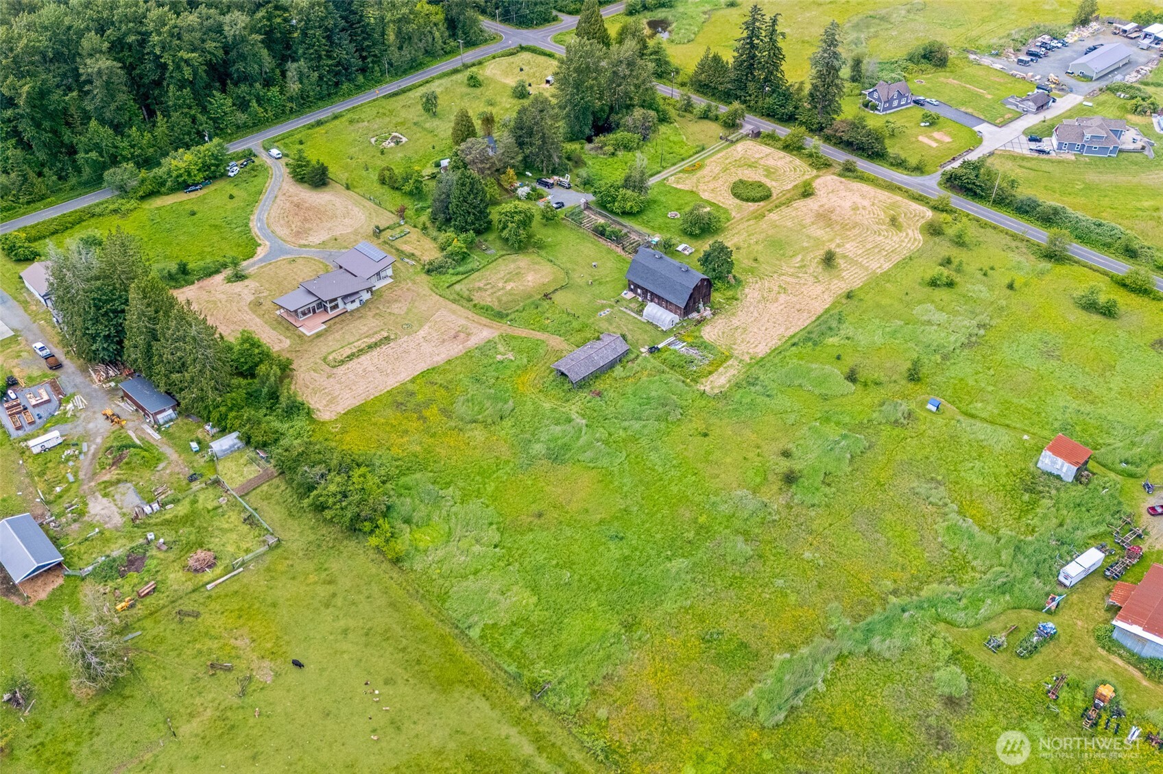 4860 Mission Road Bellingham, WA 98226 - Photo 38 of 40 Gallery Image 38