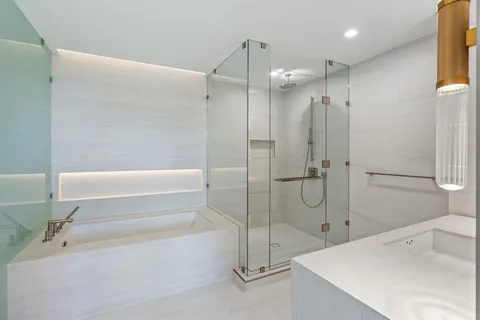 $3,100,000 | 900 North Ocean Boulevard, Unit 301, Pompano Beach, FL 33062